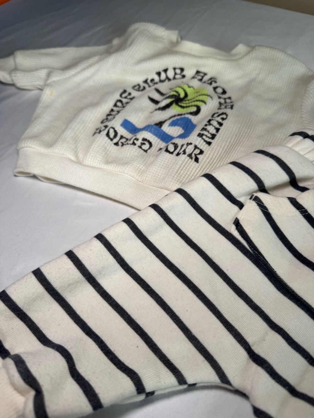 Grayson Kids' Blue & Cream Surf Matching Set - Picture 7 of 7